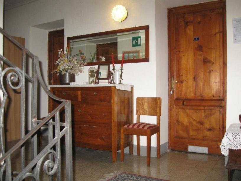 Albergo Ristorante Guidi Пистоя Екстериор снимка