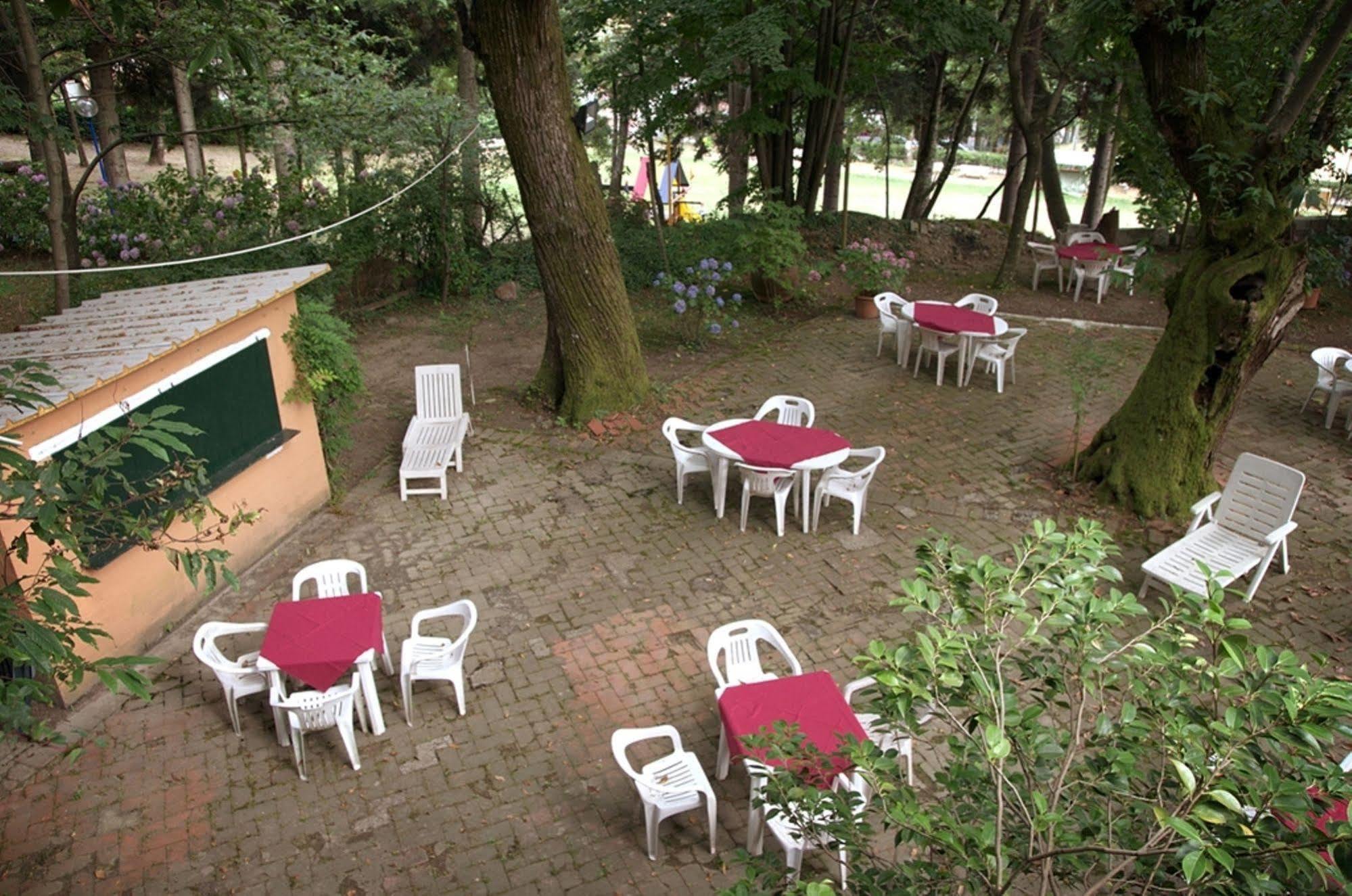 Albergo Ristorante Guidi Пистоя Екстериор снимка