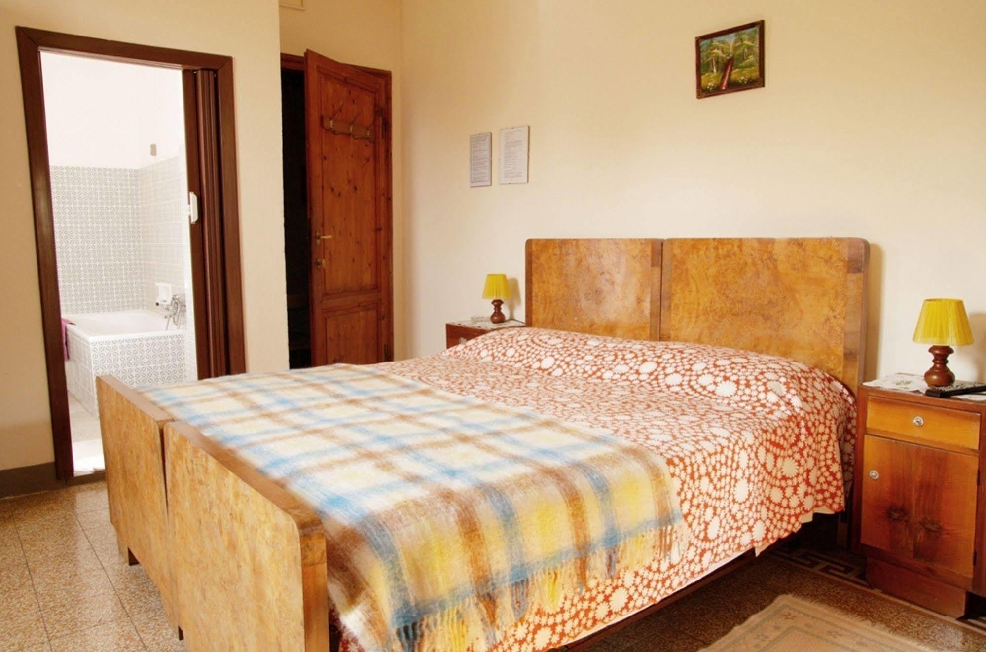 Albergo Ristorante Guidi Пистоя Екстериор снимка